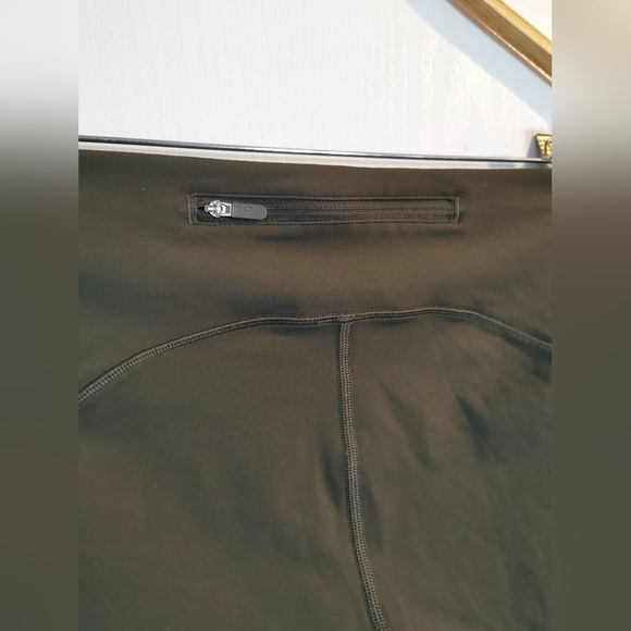Lululemon Speed Up Tight DWR 28"Dark Olive size 6 - Picture 11 of 11